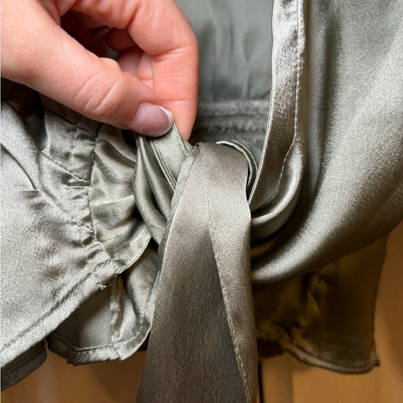 Abercrombie & Fitch - Bohemian Silky Satin with Tie Olive Green Tie-Front Blouse - Picture 9 of 9